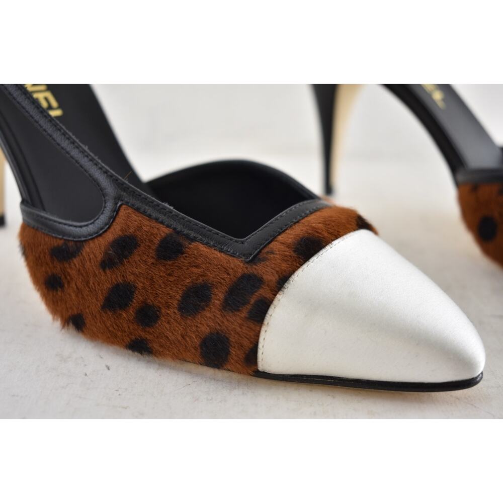 Chanel 26A Brown Leopard Black White Sling CC Gold Logo Slingback Heel Pump 37.5 - Picture 7 of 16